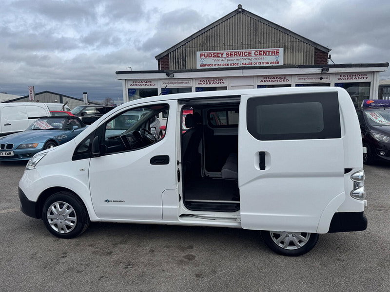 Nissan e-NV200 Acenta Panel Van 5dr Electric Auto SWB (Rapid) (109 ps) 5dr Automatic 2026