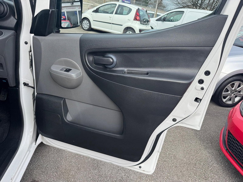 Nissan e-NV200 Acenta Panel Van 5dr Electric Auto SWB (Rapid) (109 ps) 5dr Automatic 2026