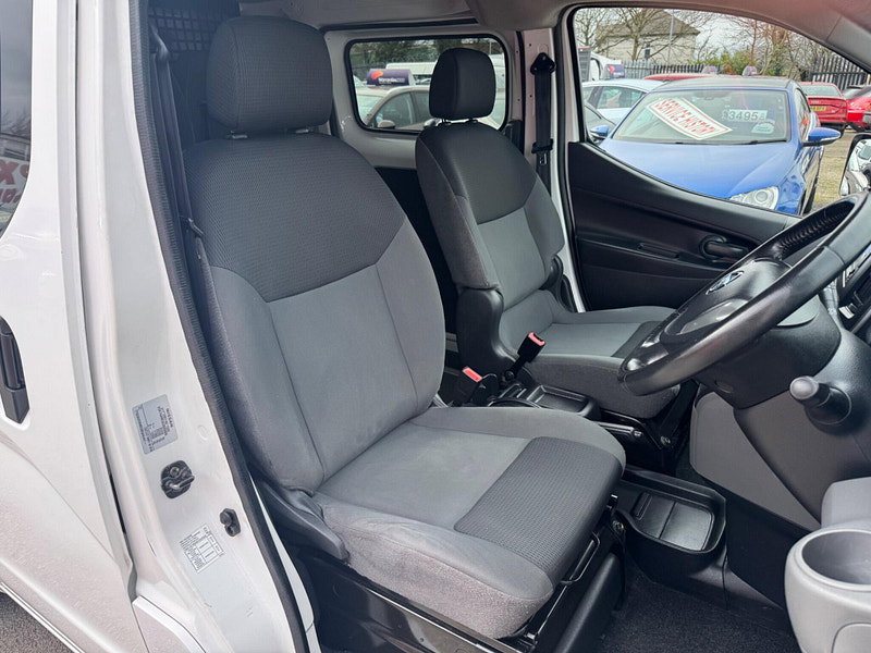 Nissan e-NV200 Acenta Panel Van 5dr Electric Auto SWB (Rapid) (109 ps) 5dr Automatic 2026