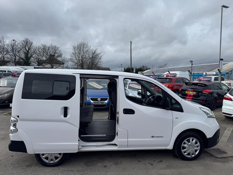 Nissan e-NV200 Acenta Panel Van 5dr Electric Auto SWB (Rapid) (109 ps) 5dr Automatic 2026