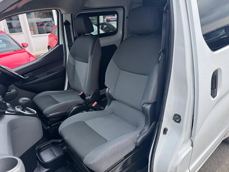 Nissan e-NV200 Acenta Panel Van 5dr Electric Auto SWB (Rapid) (109 ps) 5dr Automatic 2026