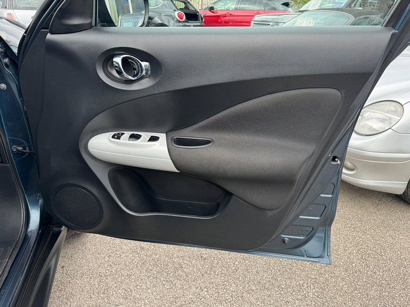Nissan Juke 1.6 Tekna CVT Euro 5 5dr 5dr Automatic 2026