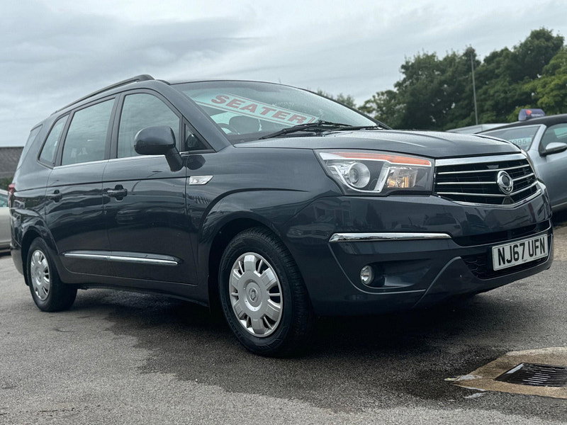 Ssangyong Turismo 2.2D SE Euro 6 5dr 5dr Manual 2026