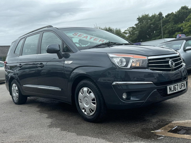 Ssangyong Turismo 2.2D SE Euro 6 5dr 5dr Manual 2026