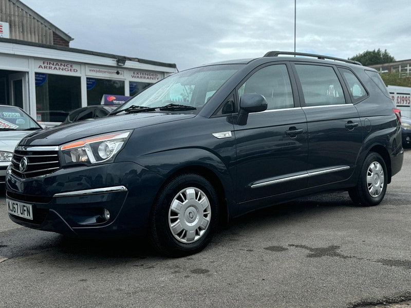 Ssangyong Turismo 2.2D SE Euro 6 5dr 5dr Manual 2026