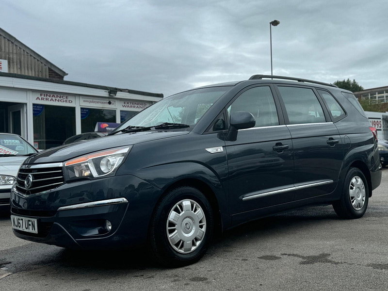 Ssangyong Turismo 2.2D SE Euro 6 5dr 5dr Manual 2026