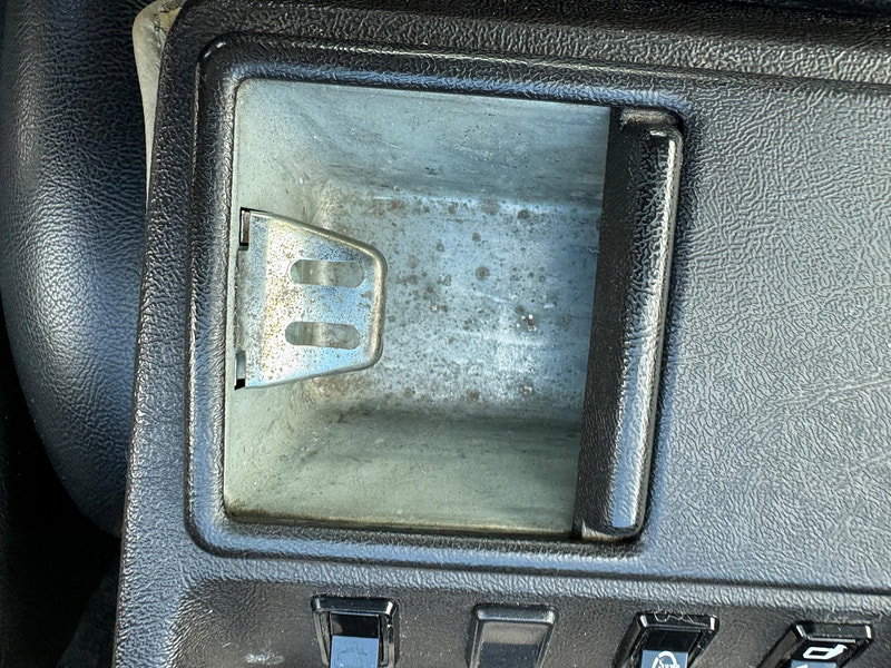 Porsche 924  2dr Manual 2026
