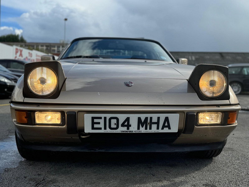 Porsche 924  2dr Manual 2026