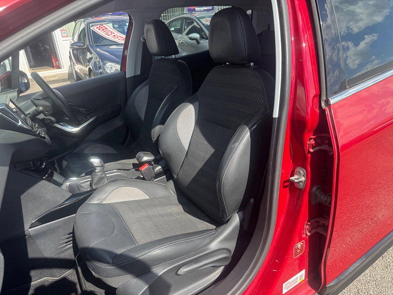 Peugeot 2008 1.2 PureTech Allure Euro 6 5dr 5dr Manual 2026