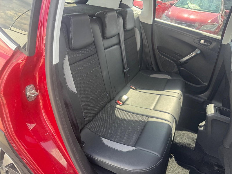 Peugeot 2008 1.2 PureTech Allure Euro 6 5dr 5dr Manual 2026
