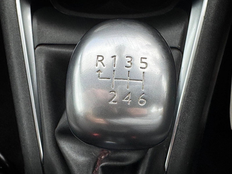 Peugeot 208 1.6 THP XY Euro 5 3dr 3dr Manual 2026