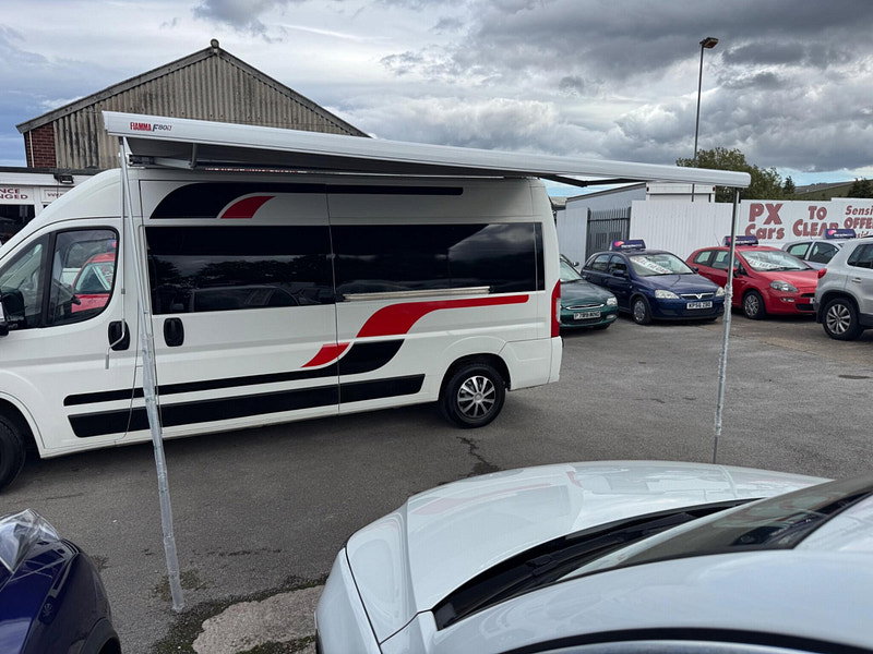 Peugeot Boxer 2.2 BlueHDi 335 Professional Camper Van 5dr Manual 2026
