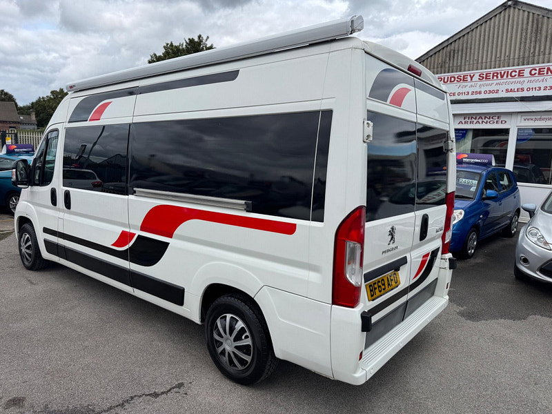 Peugeot Boxer 2.2 BlueHDi 335 Professional Camper Van 5dr Manual 2026