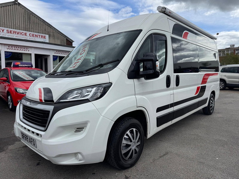 Peugeot Boxer 2.2 BlueHDi 335 Professional Camper Van 5dr Manual 2026