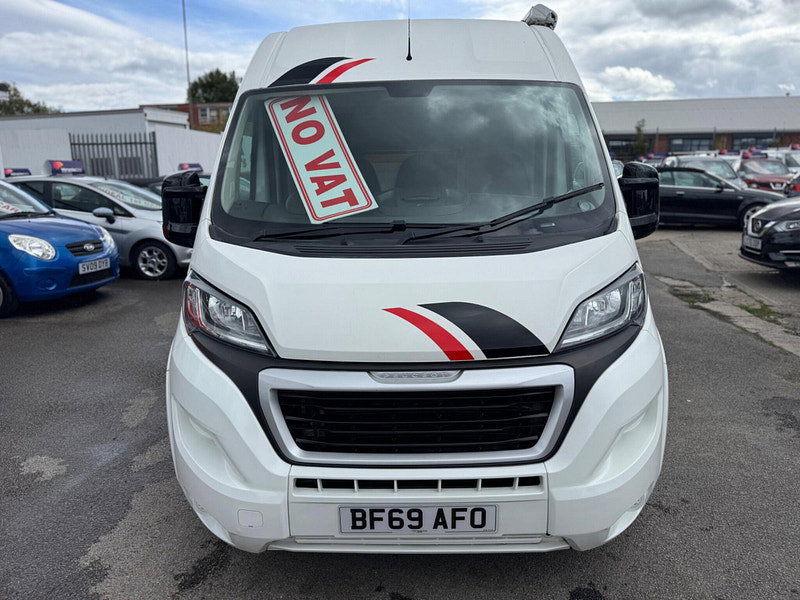 Peugeot Boxer 2.2 BlueHDi 335 Professional Camper Van 5dr Manual 2026