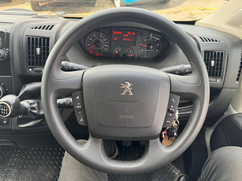 Peugeot Boxer 2.2 BlueHDi 335 Professional Camper Van 5dr Manual 2026