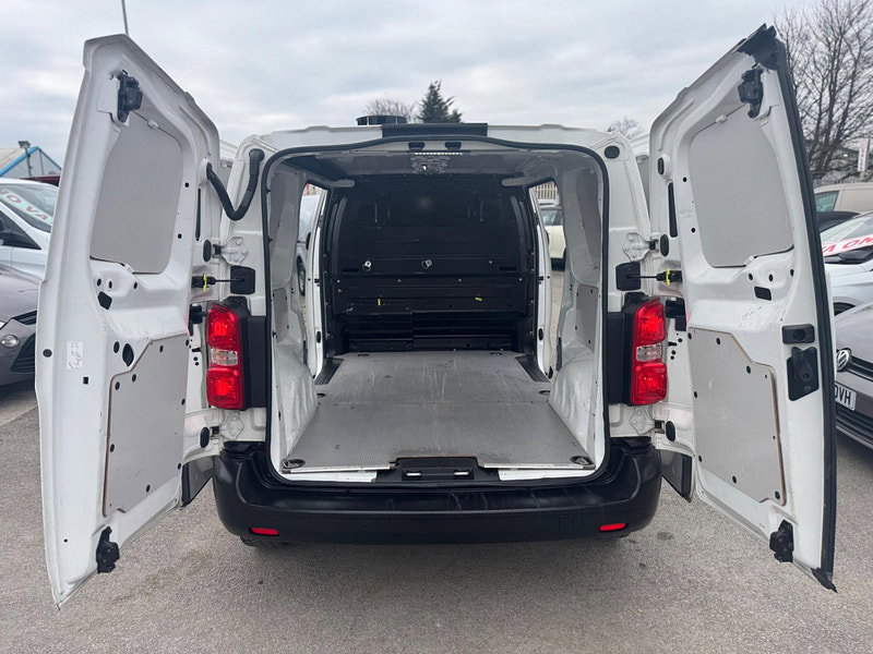 Peugeot Expert 2.0 BlueHDi 1400 Professional Standard Panel Van MWB Euro 6 (s/s) 6dr 6dr Manual 2026