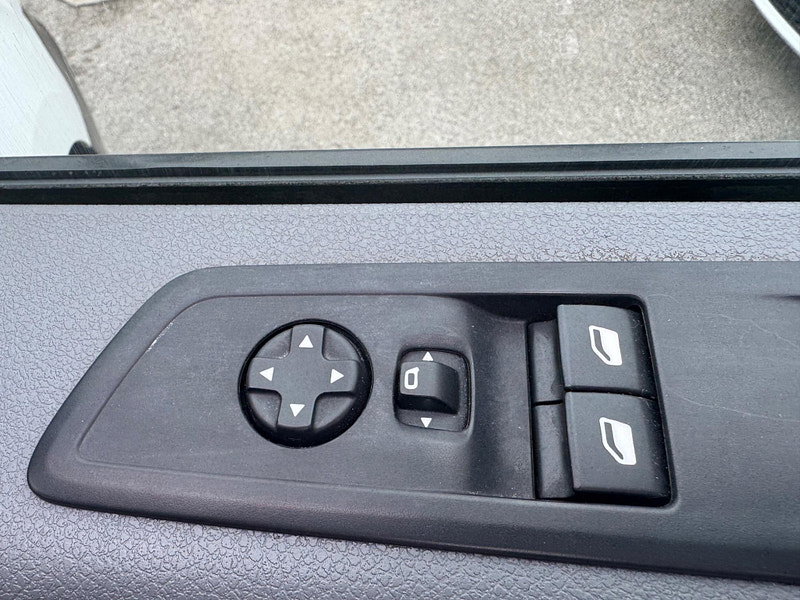 Peugeot Expert 2.0 BlueHDi 1400 Professional Standard Panel Van MWB Euro 6 (s/s) 6dr 6dr Manual 2026
