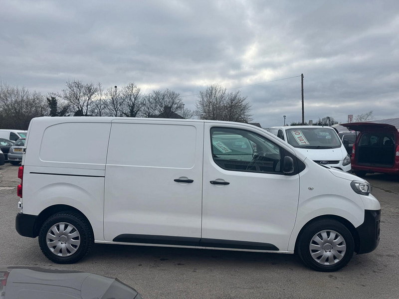 Peugeot Expert 2.0 BlueHDi 1400 Professional Standard Panel Van MWB Euro 6 (s/s) 6dr 6dr Manual 2026