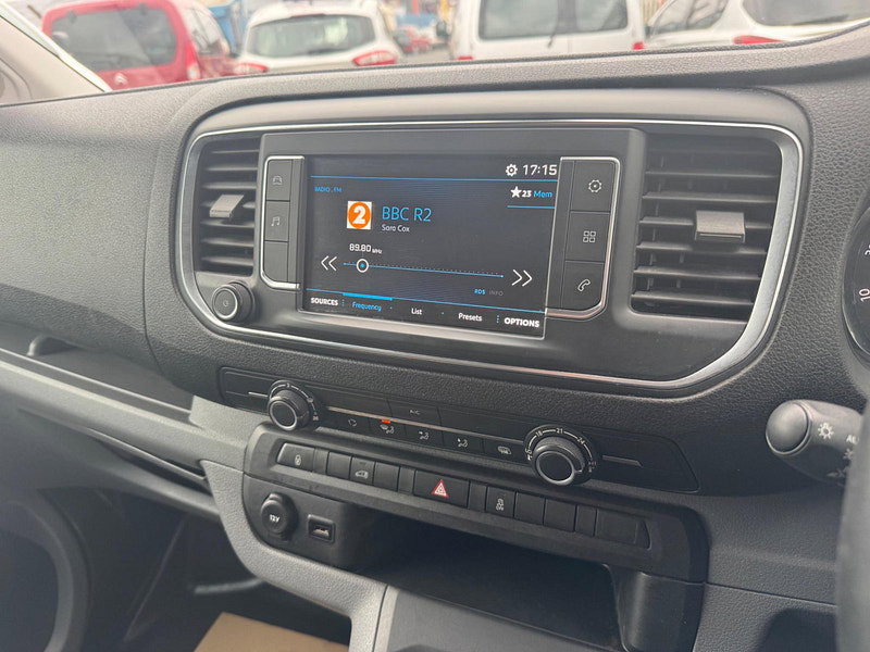 Peugeot Expert 2.0 BlueHDi 1400 Professional Standard Panel Van MWB Euro 6 (s/s) 6dr 6dr Manual 2026