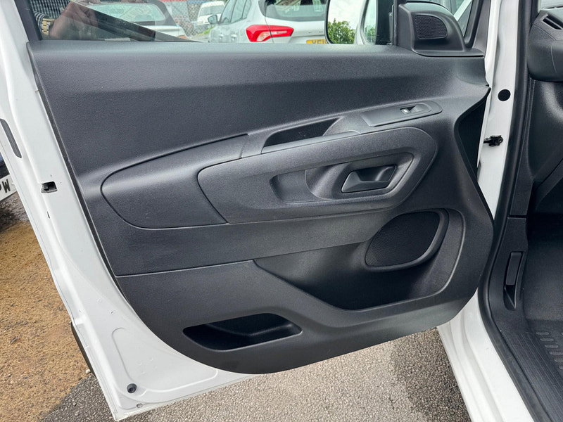 Peugeot Partner 1.6 BlueHDi 650 Professional Standard Panel Van SWB Euro 6 5dr 5dr Manual 2026