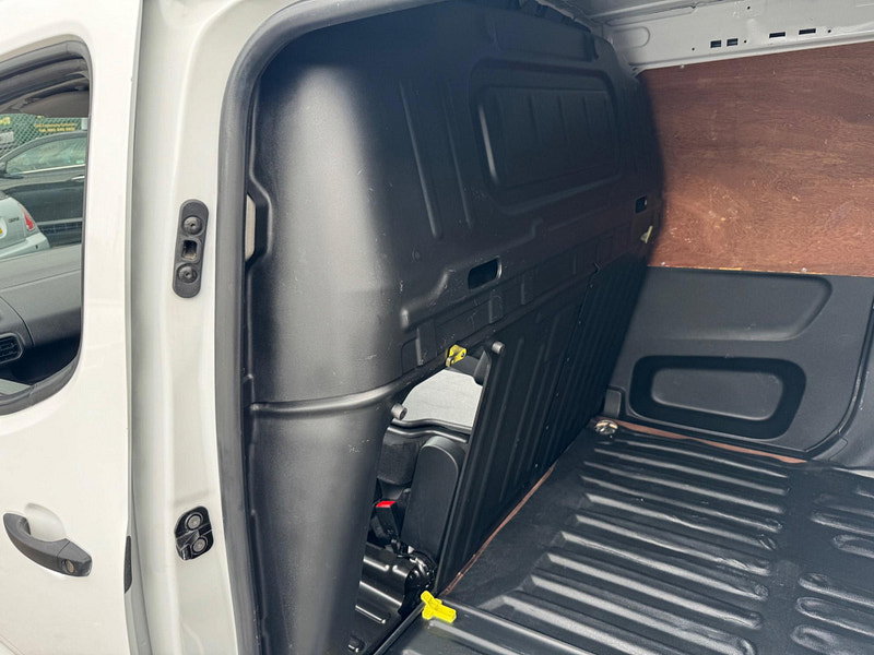 Peugeot Partner 1.6 BlueHDi 650 Professional Standard Panel Van SWB Euro 6 5dr 5dr Manual 2026