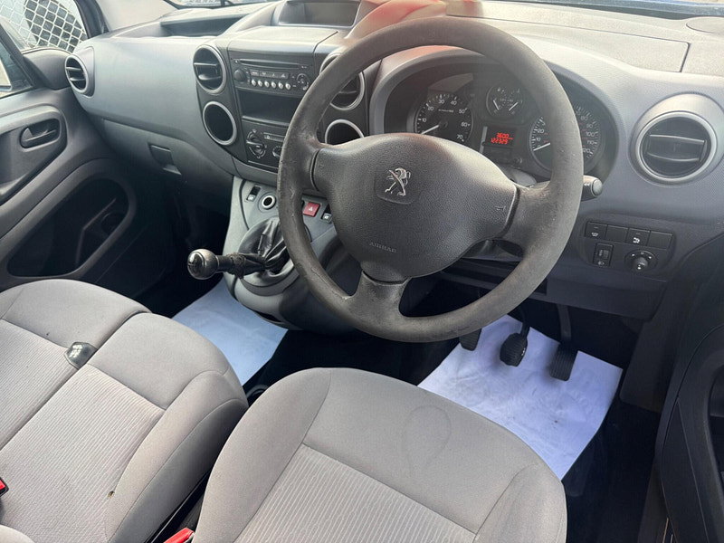Peugeot Partner 1.6 eHDi 750 SE L2 (s/s) 4dr 4dr Manual 2026