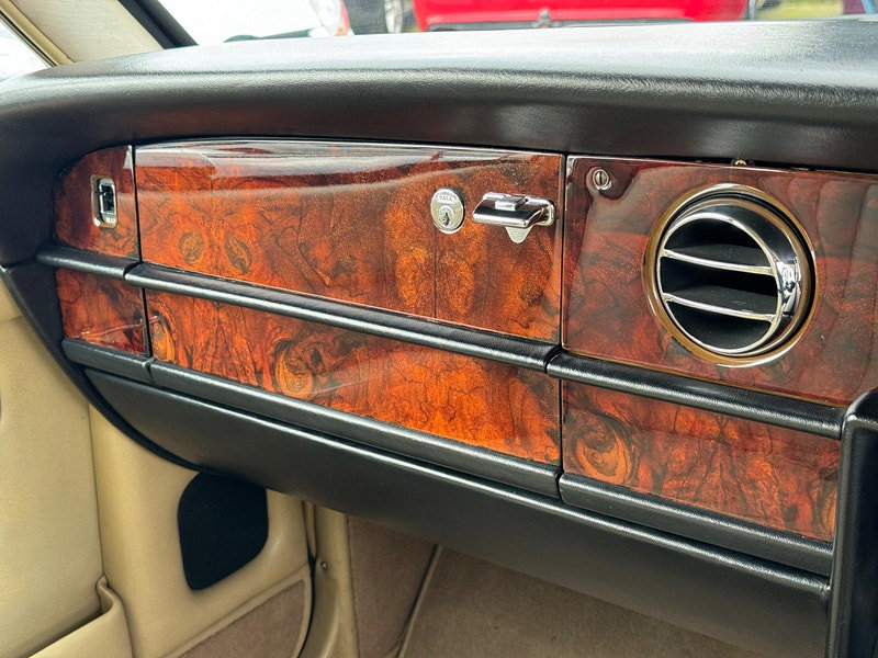 Rolls-Royce Silver Spirit 6.8 4dr 4dr Automatic 2026