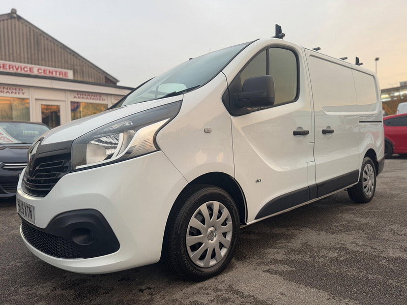 Renault Trafic 1.6 dCi 27 Business+ SWB Standard Roof Euro 5 5dr 4dr Manual 2026