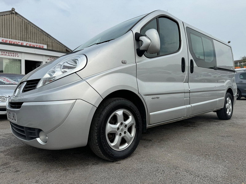 Renault Trafic 2.0 dCi LL29 Sport Crew Van L3 H1 4dr (Phase 3, 6 Seats) 4dr Manual 2026
