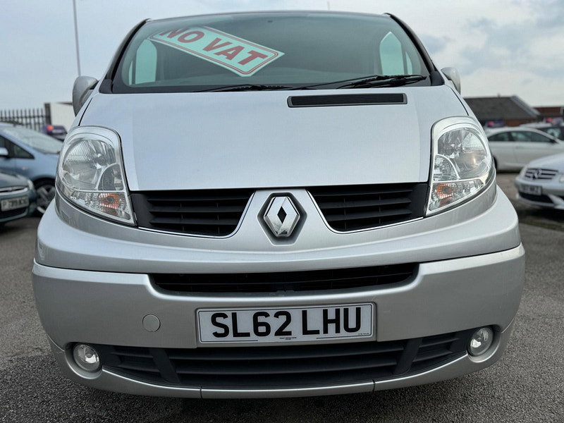 Renault Trafic 2.0 dCi LL29 Sport Crew Van L3 H1 4dr (Phase 3, 6 Seats) 4dr Manual 2026