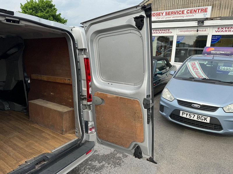 Renault Trafic 2.0 dCi LL29 Sport Crew Van L3 H1 4dr (Phase 3, 6 Seats) 4dr Manual 2026