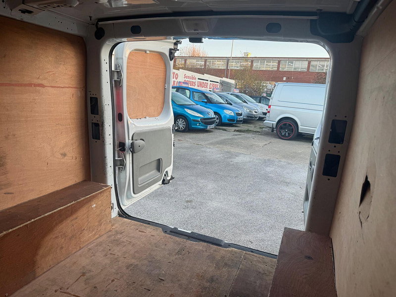 Renault Trafic 2.0 dCi LL29 Sport L3 H1 3dr 4dr Manual 2026