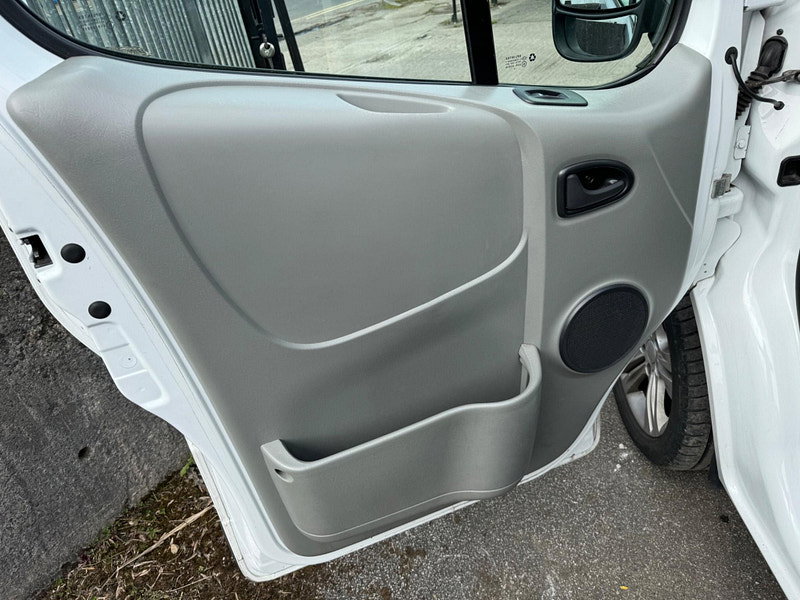 Renault Trafic 2.0 dCi SL27 L1 H1 4dr (Phase 3) 4dr Manual 2026