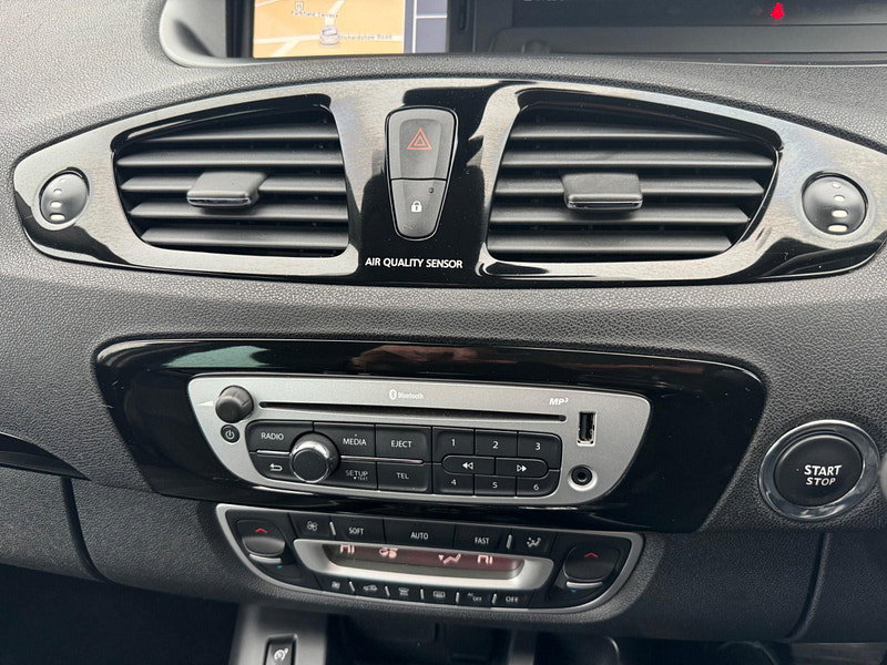 Renault Grand Scenic 1.5 dCi Dynamique TomTom EDC Euro 5 5dr 5dr Automatic 2026
