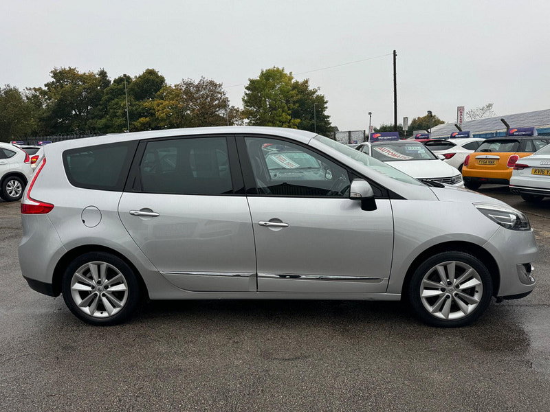 Renault Grand Scenic 1.5 dCi Dynamique TomTom EDC Euro 5 5dr 5dr Automatic 2026