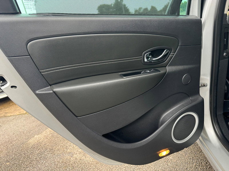 Renault Grand Scenic 1.5 dCi Dynamique TomTom EDC Euro 5 5dr 5dr Automatic 2026
