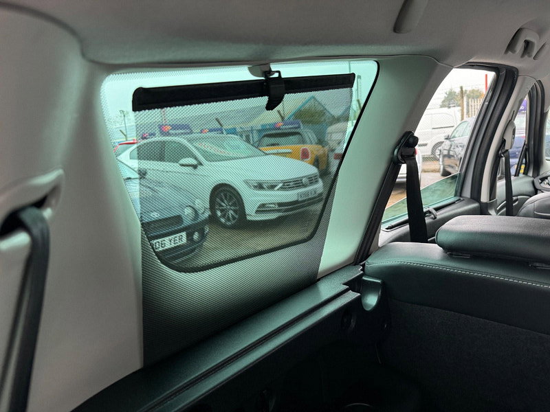 Renault Grand Scenic 1.5 dCi Dynamique TomTom EDC Euro 5 5dr 5dr Automatic 2026