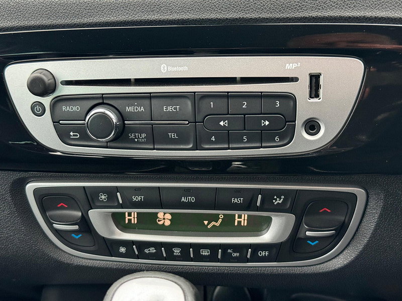 Renault Grand Scenic 1.5 dCi Dynamique TomTom EDC Euro 5 5dr 5dr Automatic 2026