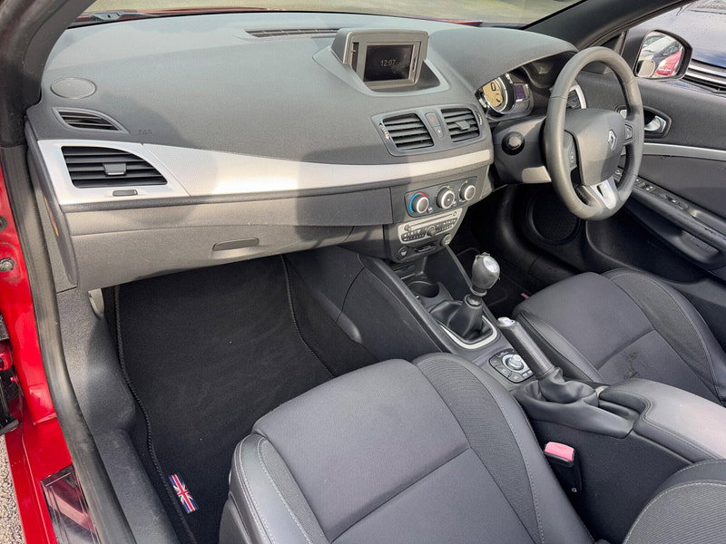 Renault Megane 1.4 TCe Dynamique TomTom Euro 5 2dr 2dr Manual 2026
