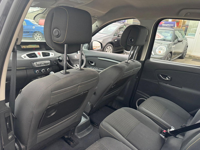 Renault Scenic 1.6 VVT Dynamique Euro 5 5dr 5dr Manual 2026