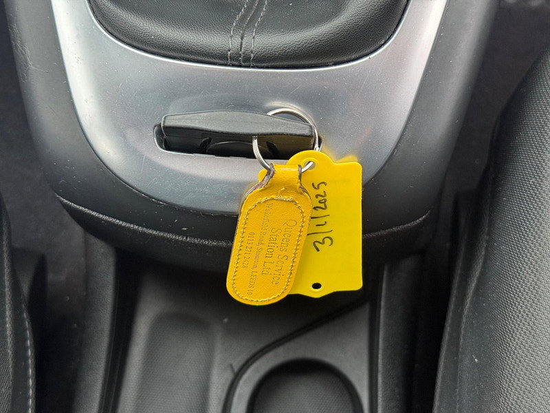 Renault Scenic 1.6 VVT Dynamique Euro 5 5dr 5dr Manual 2026