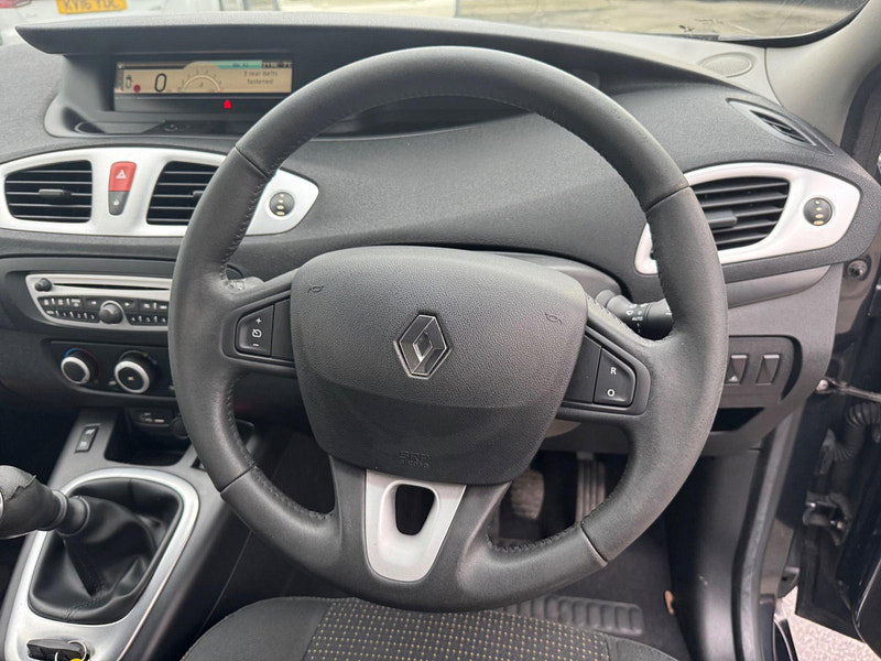 Renault Scenic 1.6 VVT Dynamique Euro 5 5dr 5dr Manual 2026