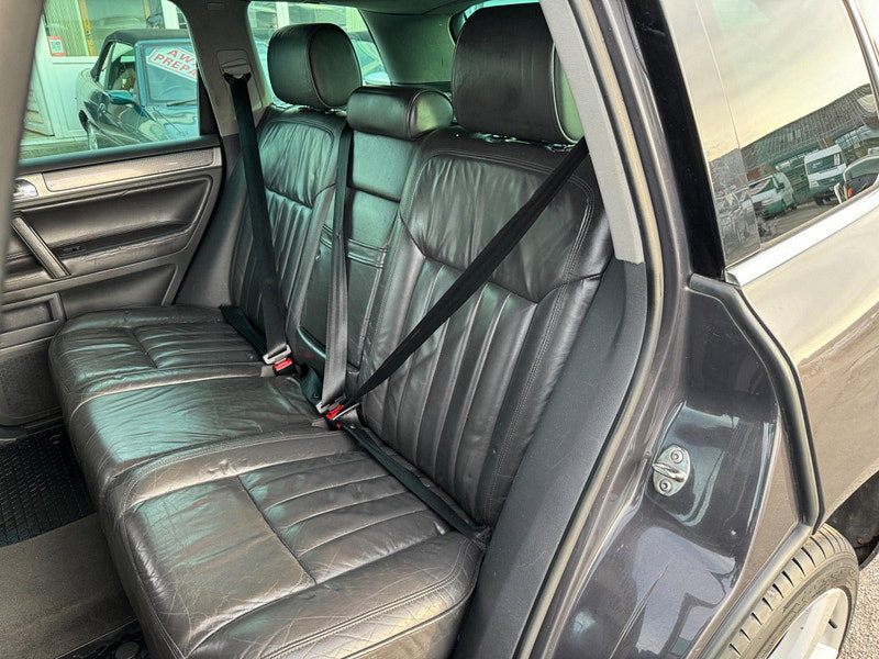 Volkswagen Touareg 3.0 TDI V6 Altitude 5dr 5dr Automatic 2026