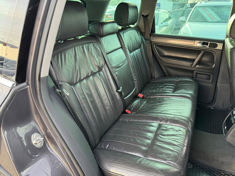 Volkswagen Touareg 3.0 TDI V6 Altitude 5dr 5dr Automatic 2026