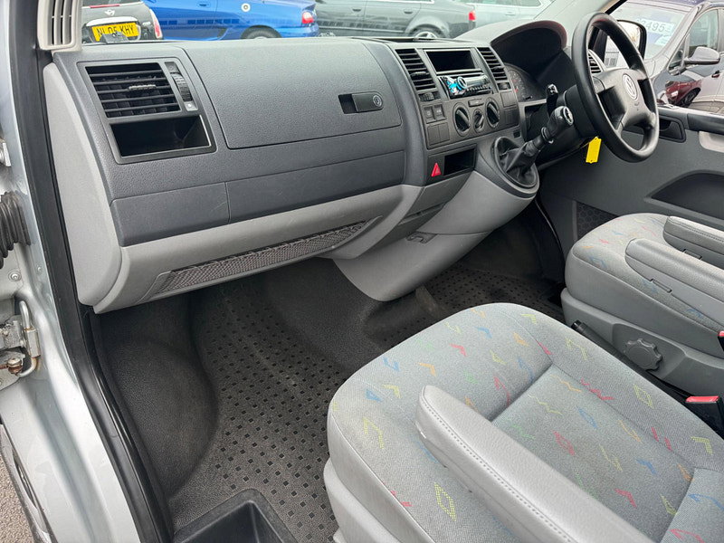 Volkswagen Transporter 1.9 TDi T30 FWD L1 4dr 4dr Manual 2026