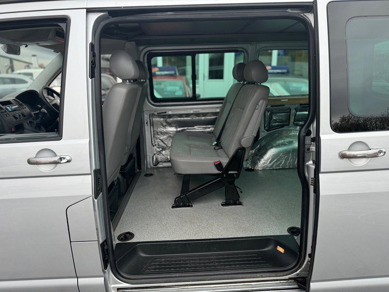 Volkswagen Transporter 1.9 TDi T30 FWD L1 4dr 4dr Manual 2026
