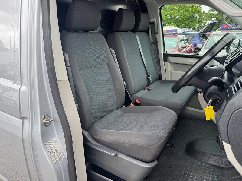 Volkswagen Transporter 2.0 TDI T28 BlueMotion Tech Highline FWD SWB Euro 6 (s/s) 5dr 5dr Manual 2026