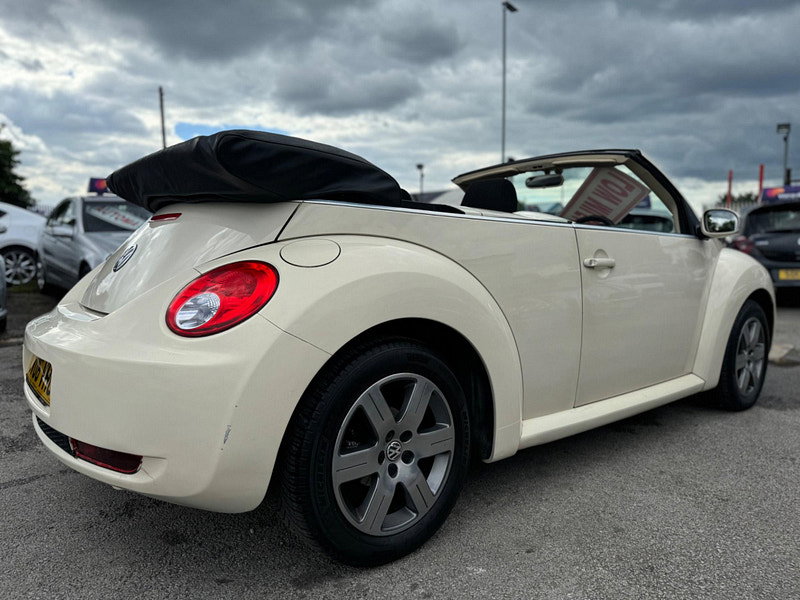 Volkswagen Beetle 1.6 Luna Cabriolet Euro 4 2dr 2dr Manual 2026