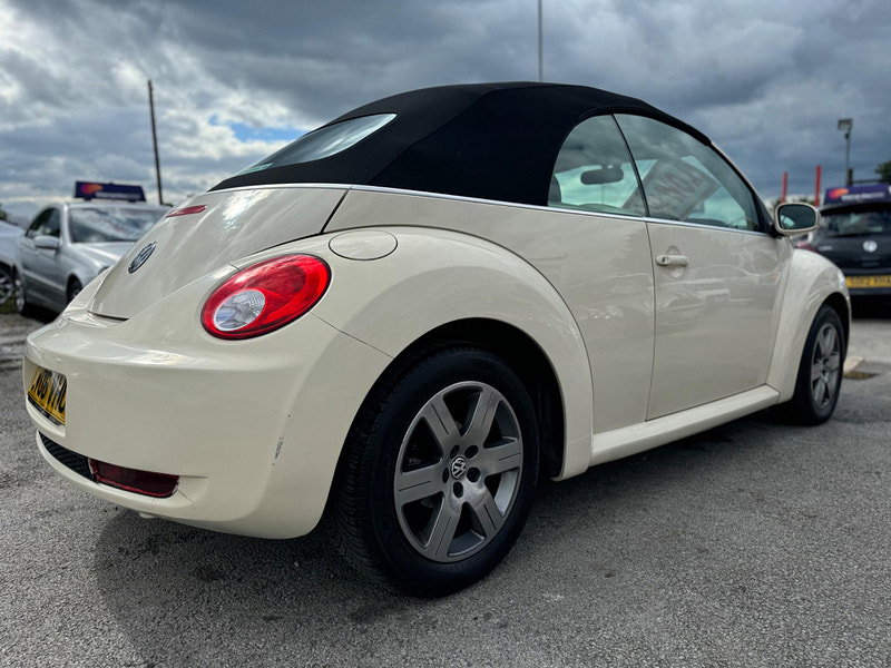 Volkswagen Beetle 1.6 Luna Cabriolet Euro 4 2dr 2dr Manual 2026